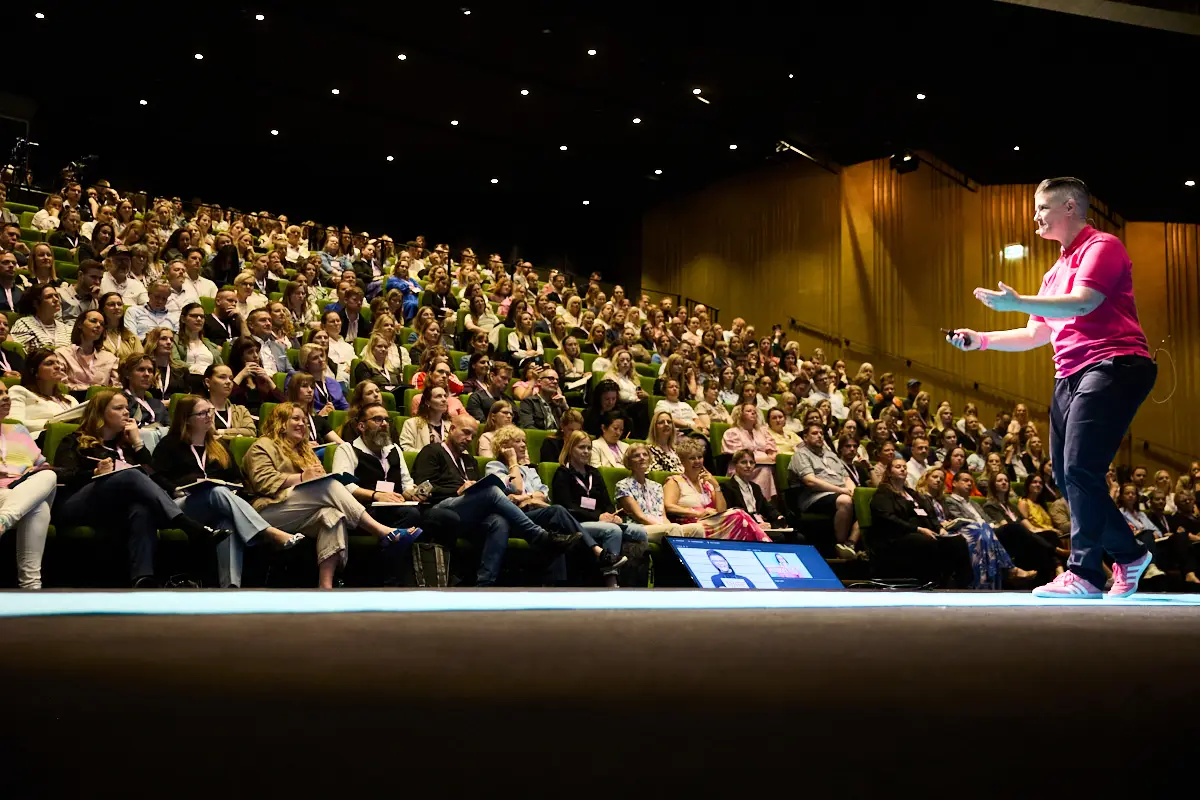 MICHELLE J RAYMOND - LINKED SUMMIT - KEYNOTE SPEAKER