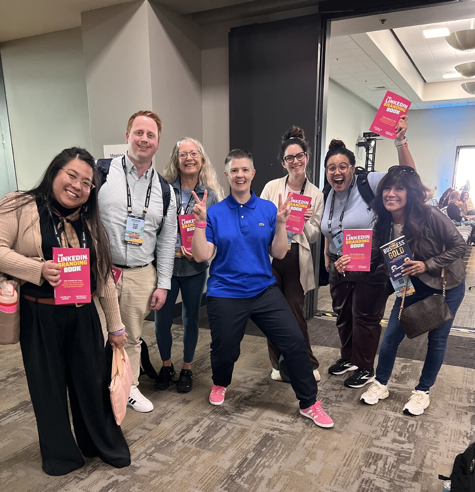 MICHELLE J RAYMOND LINKEDIN EXPERT AND AUTHOR OF LINKEDIN BRANDING BOOK